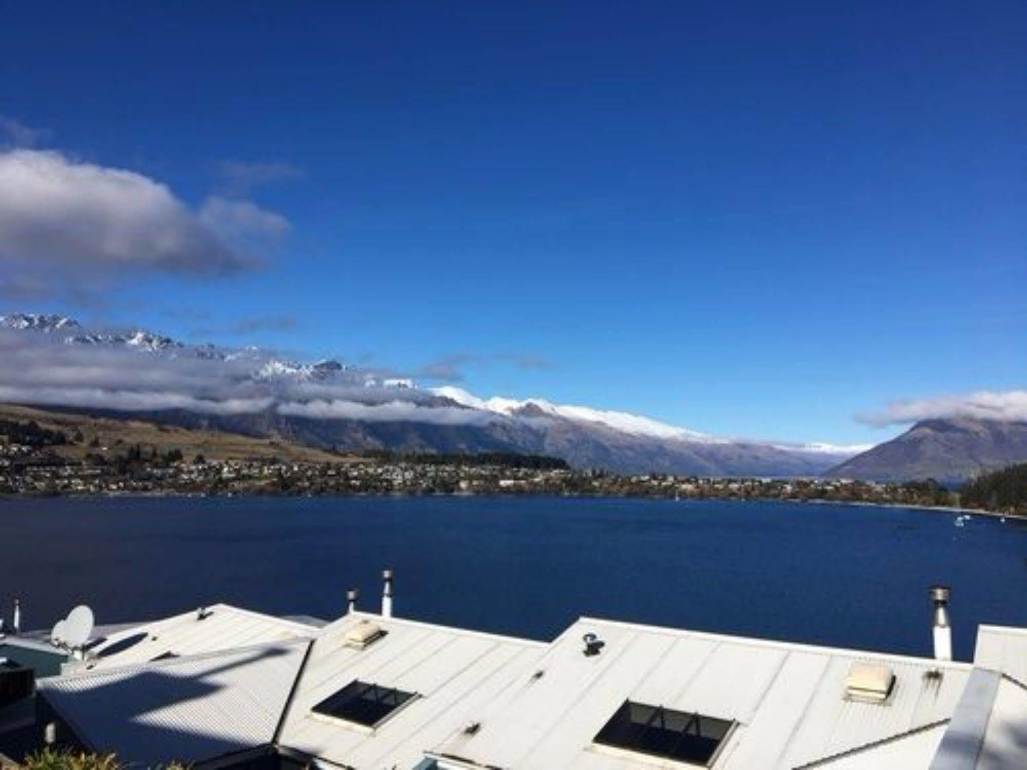 Apartments At Spinnaker Bay Distretto di Distretto di Queenstown Esterno foto
