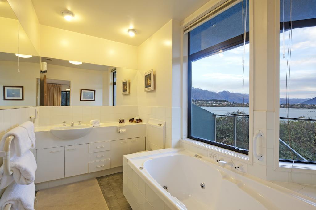 Apartments At Spinnaker Bay Distretto di Distretto di Queenstown Esterno foto