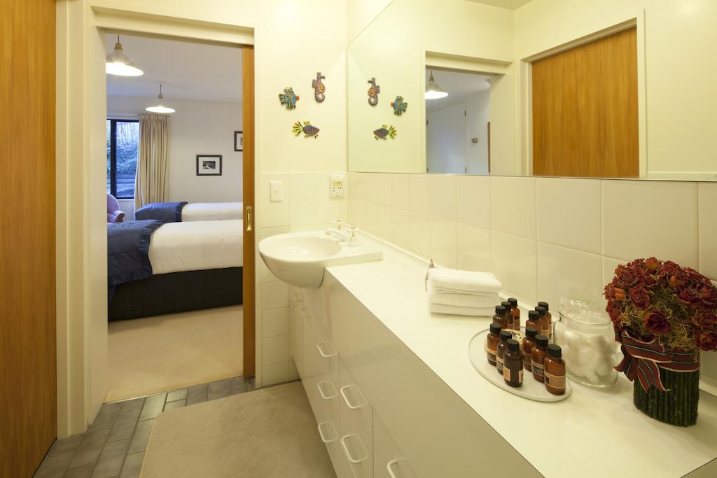 Apartments At Spinnaker Bay Distretto di Distretto di Queenstown Esterno foto